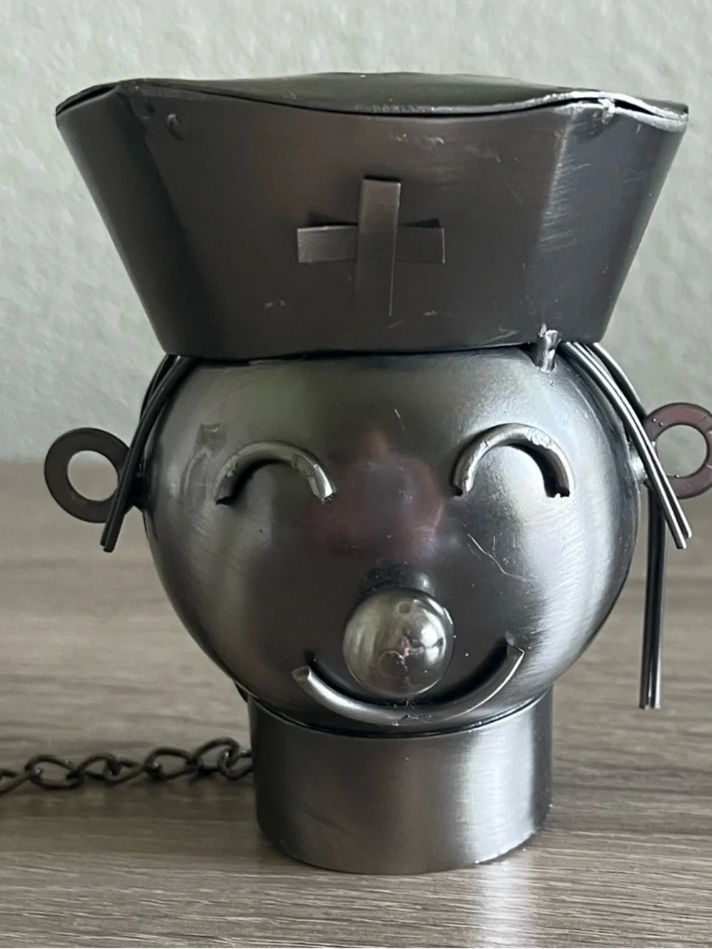 Metal Decorative Nurse Wine Holder Smoky gray metal